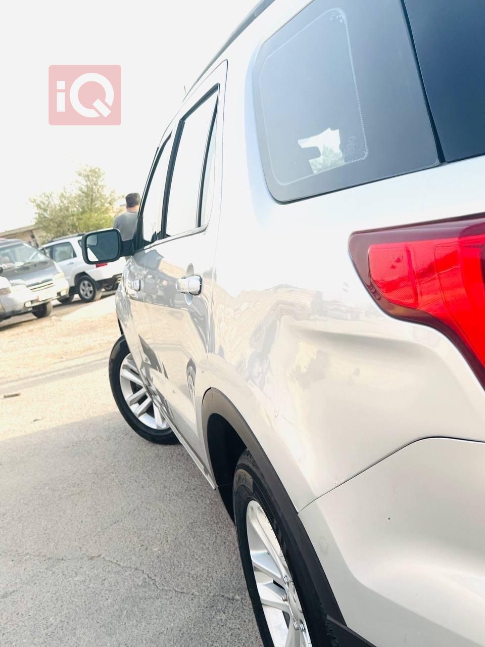 فورد إكسبلورر